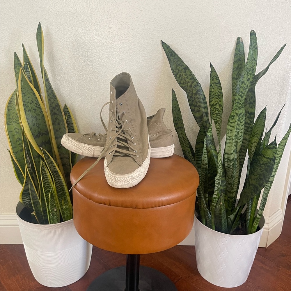 Converse High-Top Men's Sneakers in Olive Green good condition - Picture 4 of 5